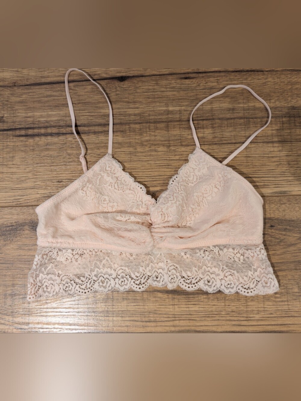 Forever 21 Lace Bralette in Soft Blush Pink